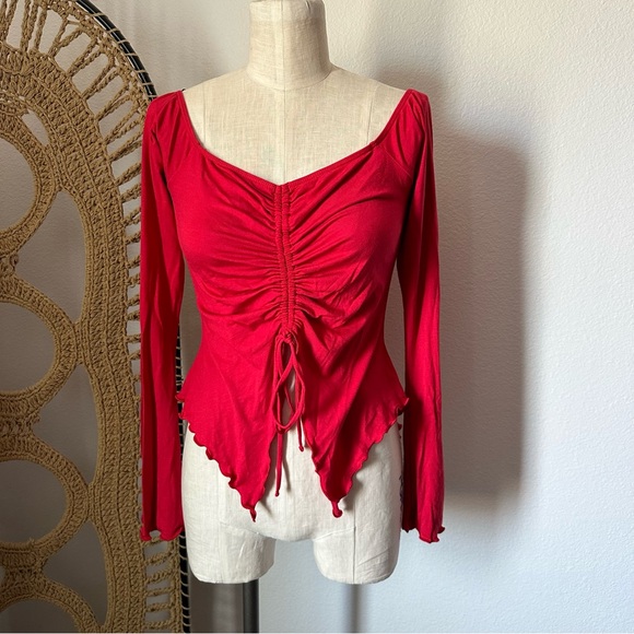 UO Cadence Cinched Flyaway Top - Picture 5 of 8